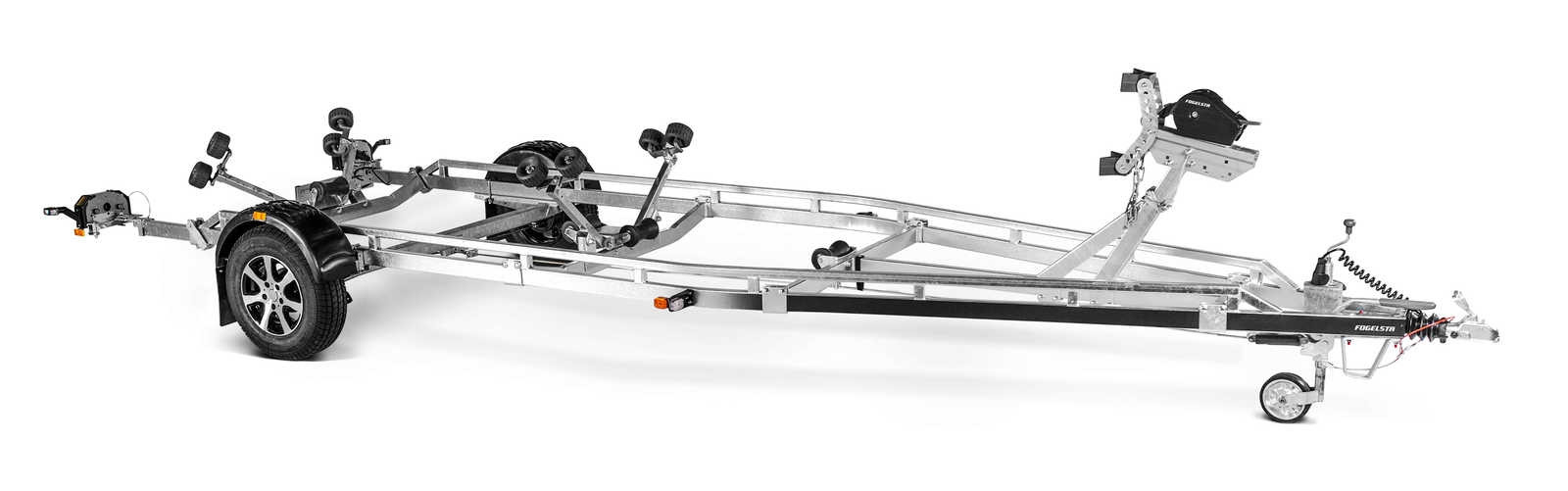 BÅTTRAILER 221500X B SV 1500KG 22 Fot SVÄNGB. LAMPA